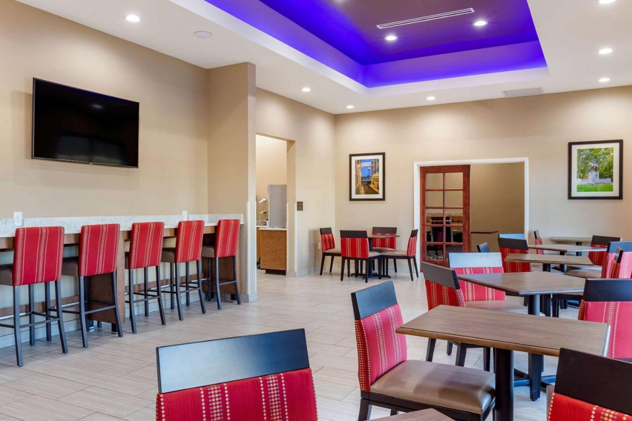 Comfort Suites Greensboro-High Point Zewnętrze zdjęcie